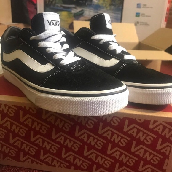 Vans Shoes - Vans